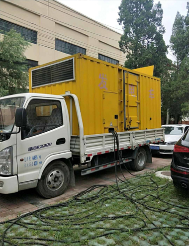 佛冈发电车出租-柴油发电机组排烟系统设计要求及其考虑因素