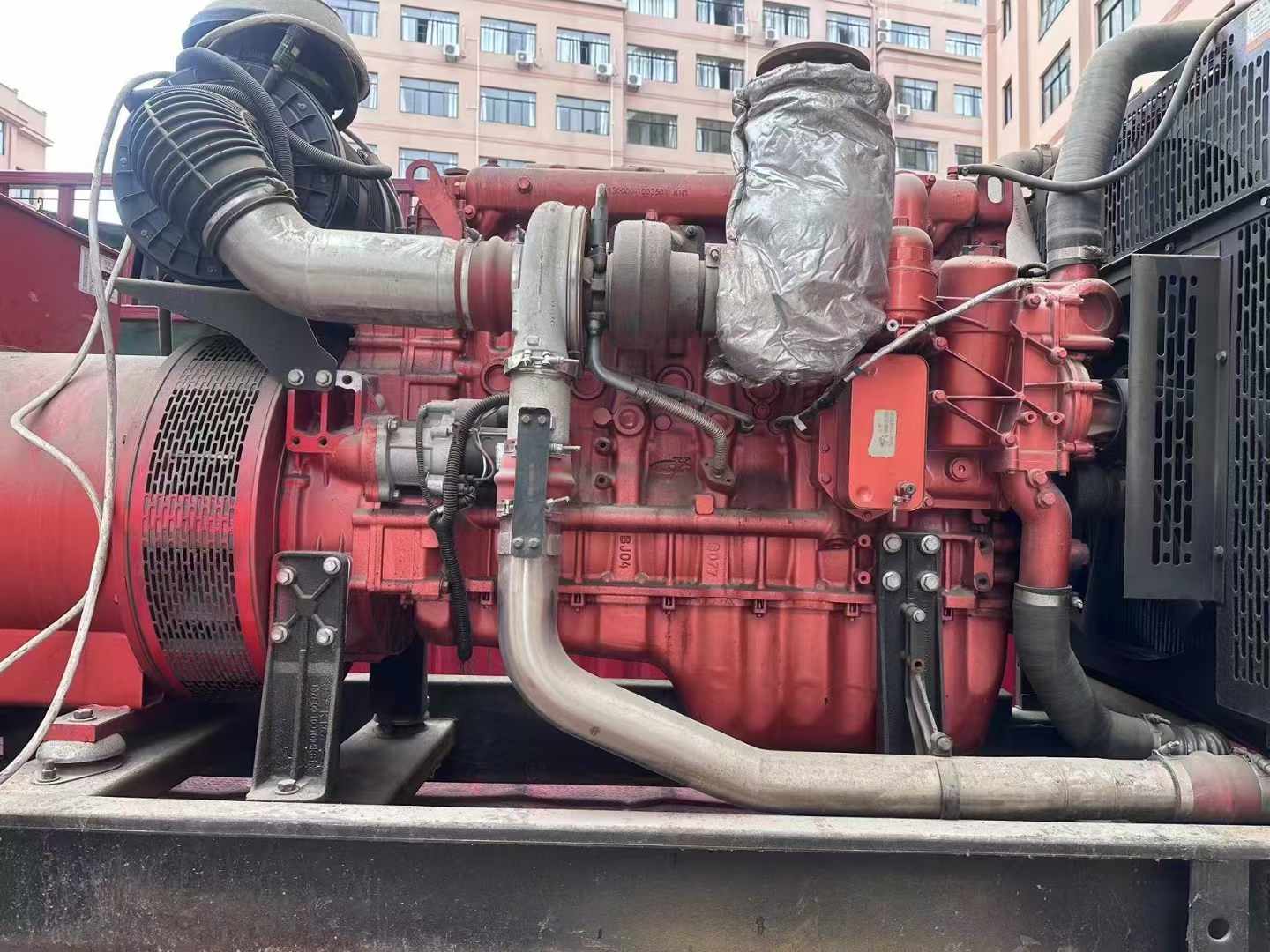 佛冈如何选择适合 600kW 柴油发电机组的过载保护器？